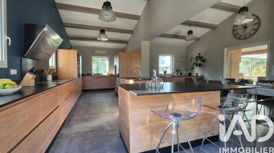 House in Fox-Amphoux, Provence-Alpes-Côte d'Azur, France 3 - 17056084
