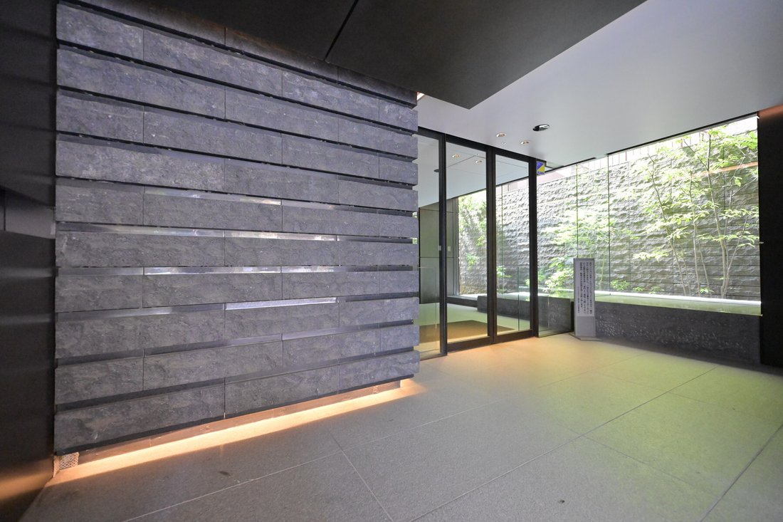 Condo in Minato City, Tokyo, Japan 4 - 18014594