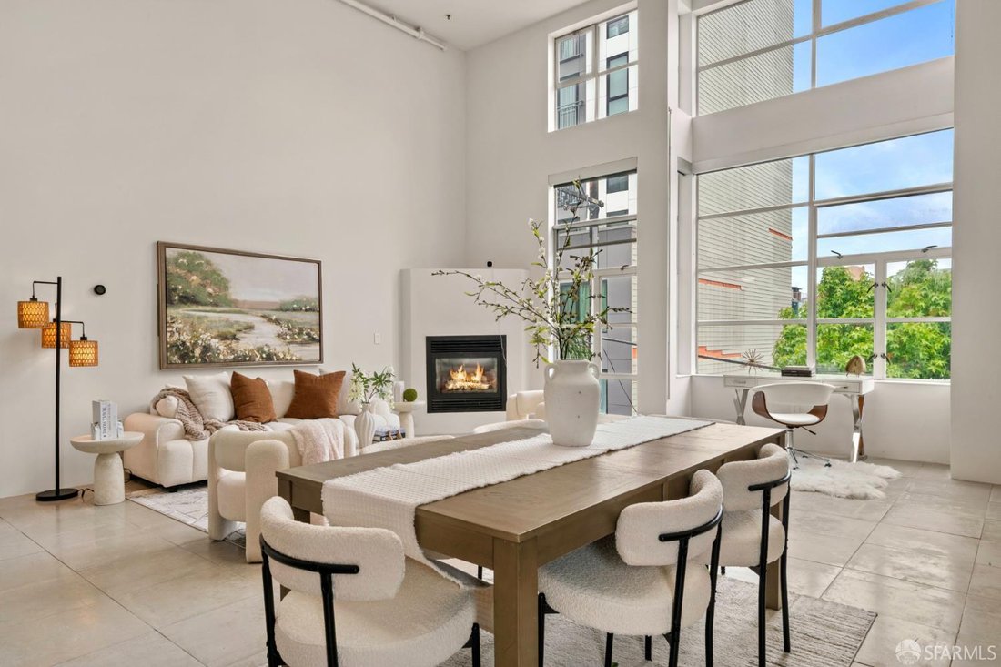 Condo in San Francisco, California, United States 5 - 18014458