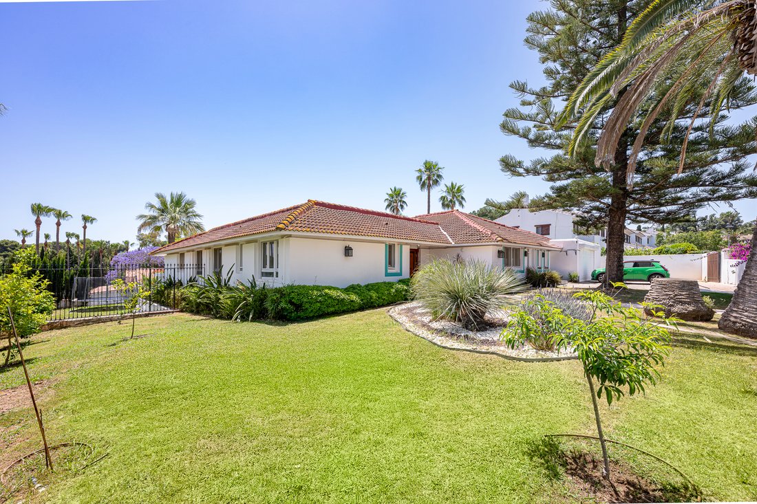 Villa in Sotogrande, San Roque, Andalusia 4 - 18014991