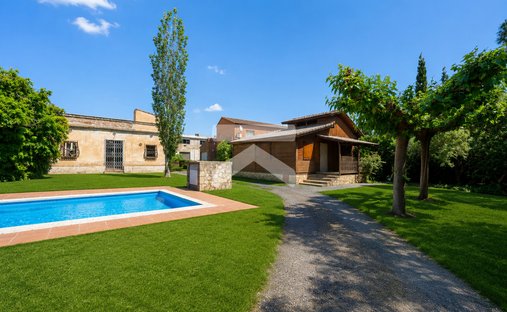 Villa in Reus, Catalonia, Spain 1