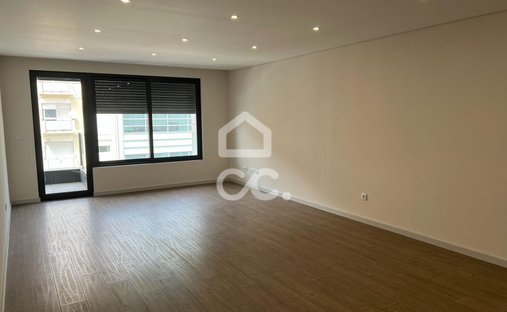 Apartment in Cedofeita, Santo Ildefonso, Se, Miragaia, Sao Nicolau e Vitoria, Porto District, Portugal 1