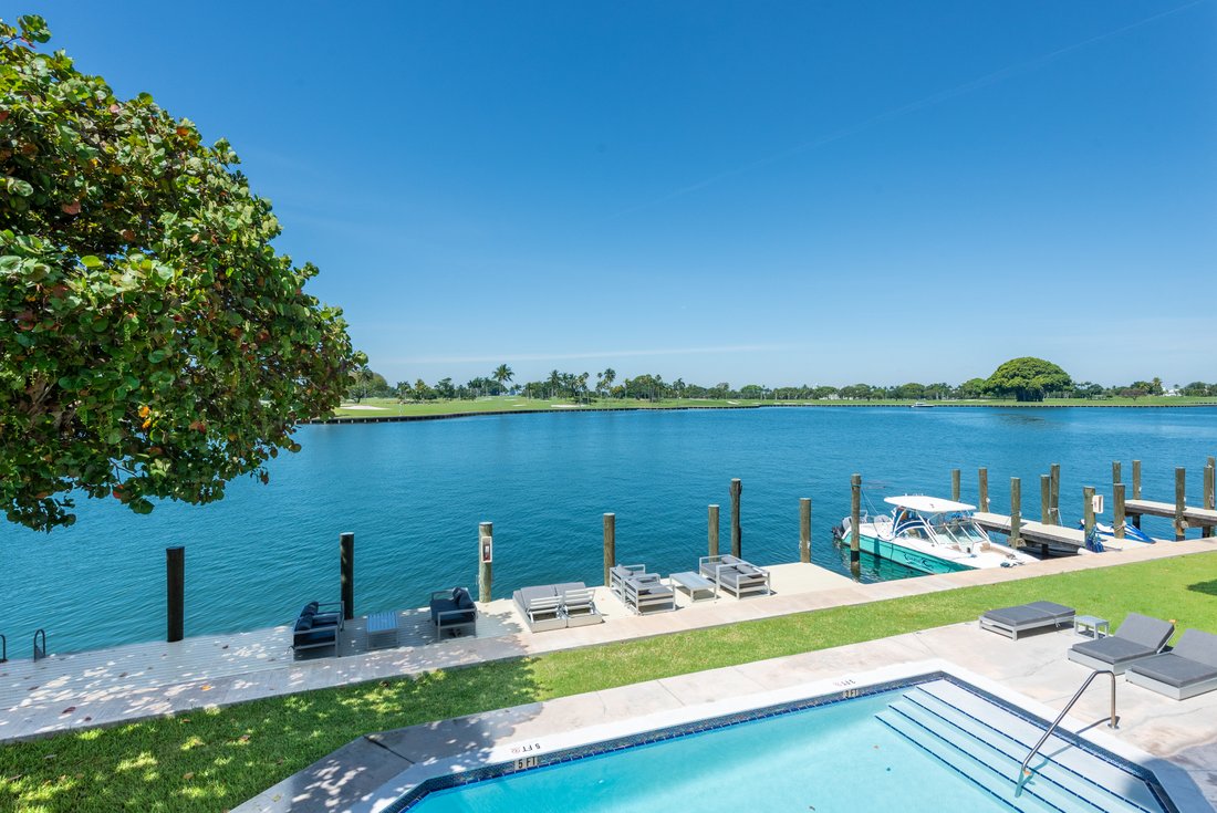 Condo in Bal Harbour, Florida, United States 3 - 18015328