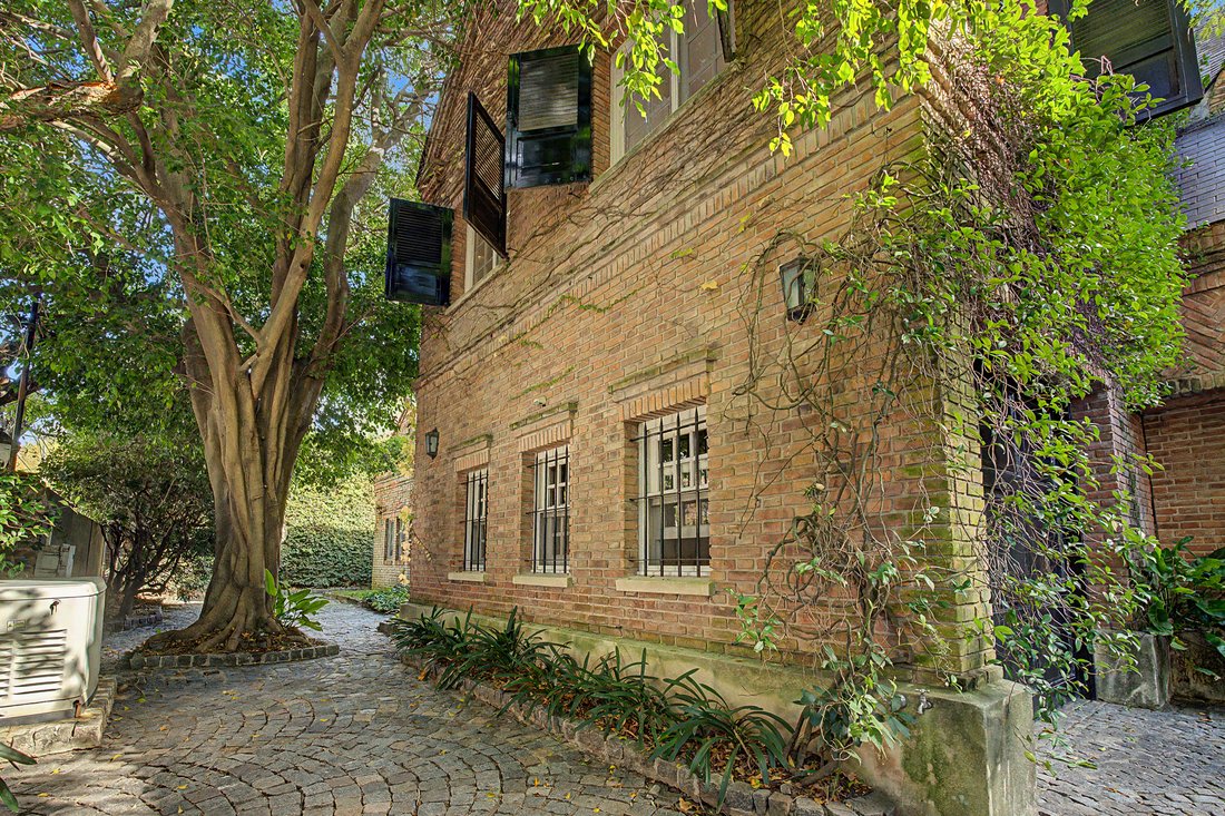 House in Martínez, Buenos Aires Province, Argentina 2 - 18015347