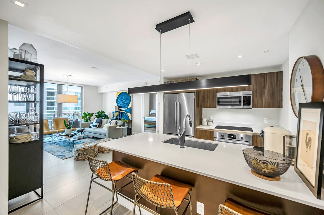 Condo in Miami, Florida, United States 3 - 18015338