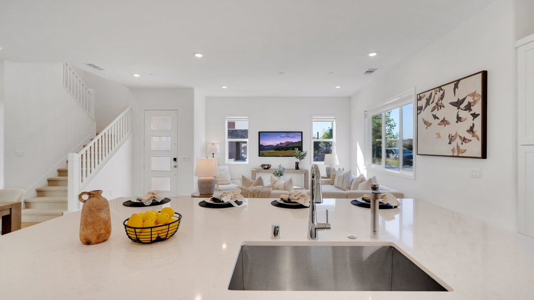 Condo in Irvine, California, United States 4 - 18015345