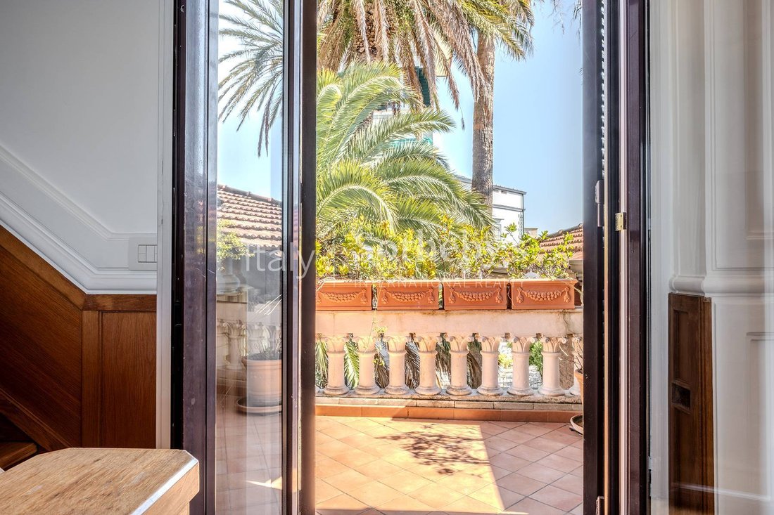 Apartment in Posillipo, Naples, Campania 3 - 18015263