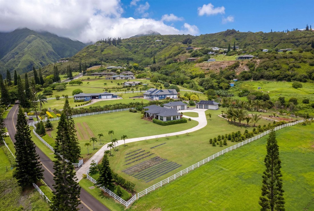 House in Wailuku, Hawaii, United States 3 - 18015127