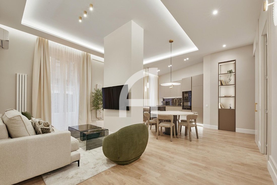Wohnung in Centro, Madrid, Spanien 1 - 18015112