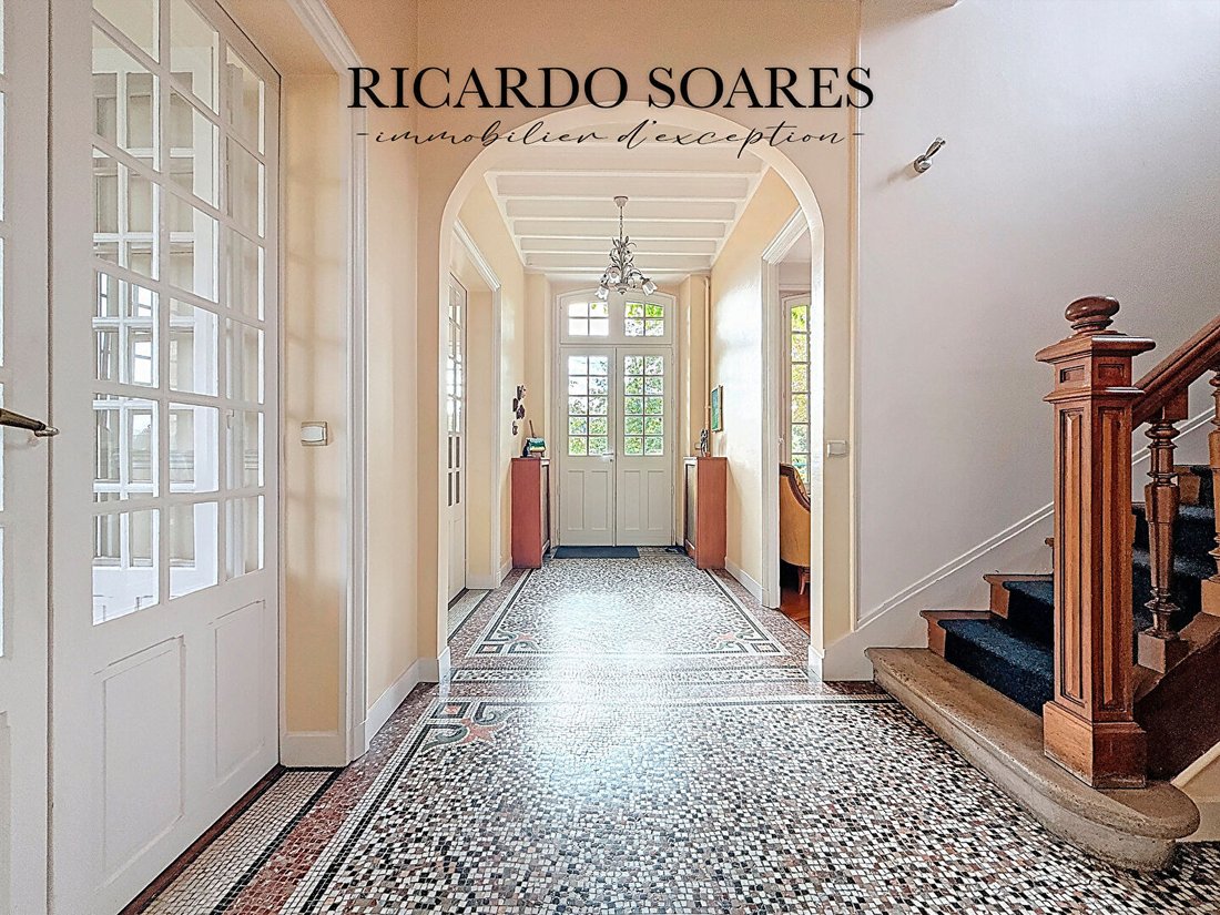 Villa in Pont-Sainte-Maxence, Hauts-de-France, France 2 - 18015019