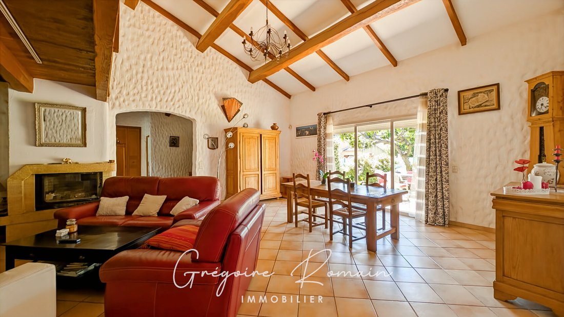 Villa in Saint-Chamas, Provence-Alpes-Côte d'Azur, France 5 - 18014987