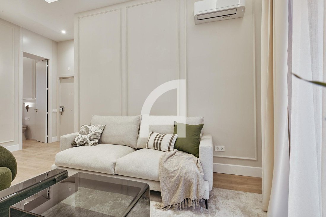 Wohnung in Centro, Madrid, Spanien 5 - 18015112