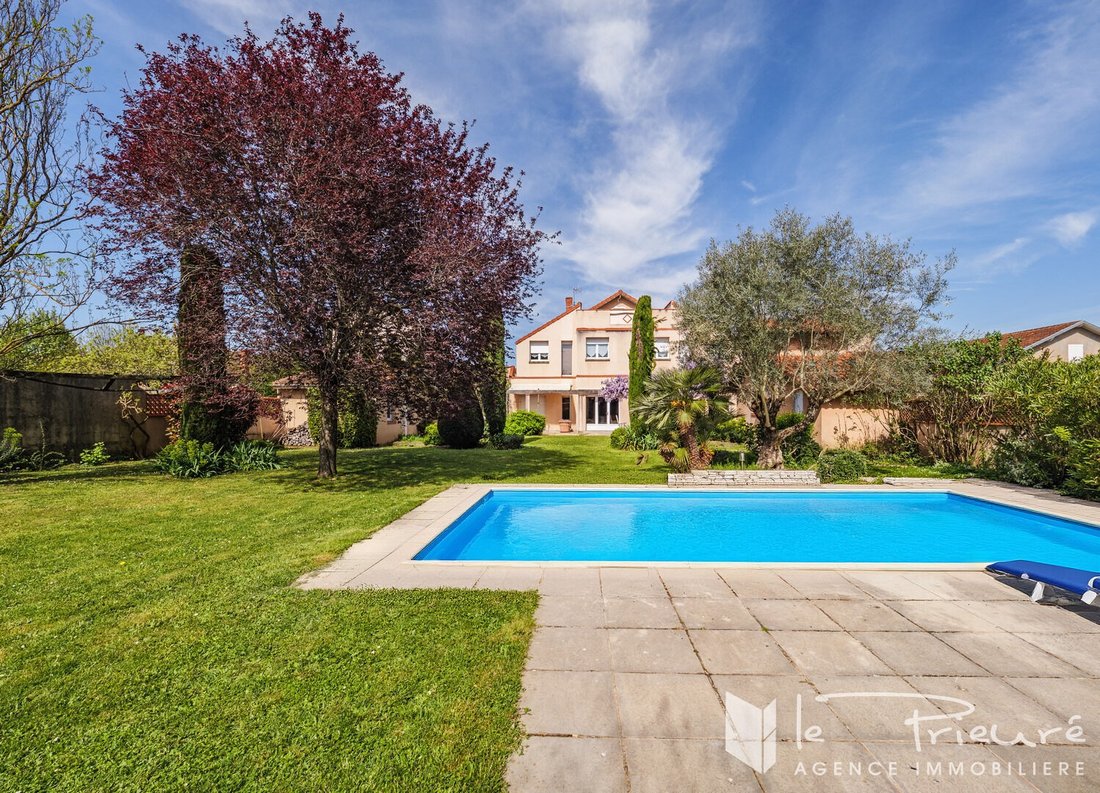 Villa in Grand Centre, Albi, France 1 - 18015039