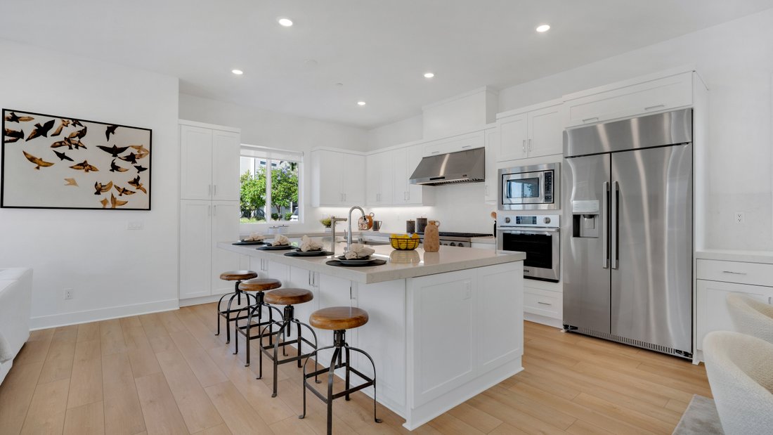 Condo in Irvine, California, United States 5 - 18015345