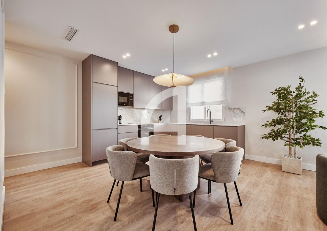 Apartment in Retiro, Madrid, Spain 3 - 18015107