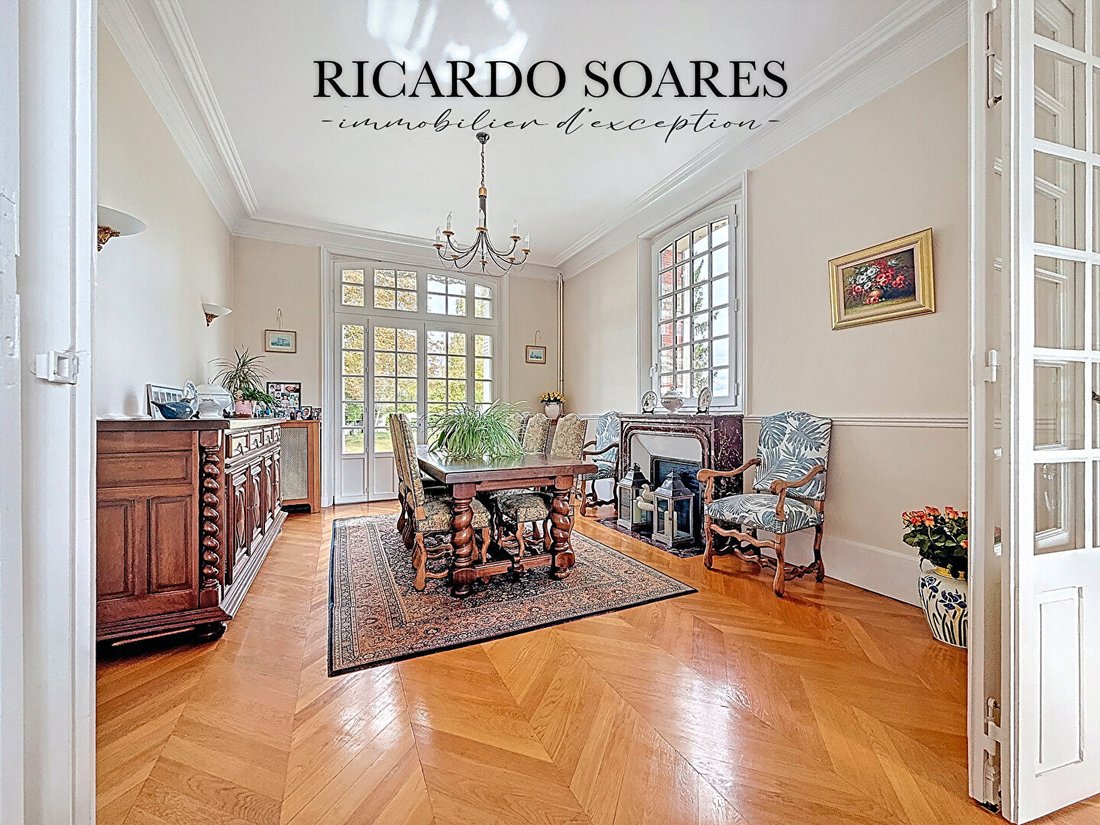 Villa in Pont-Sainte-Maxence, Hauts-de-France, France 3 - 18015019