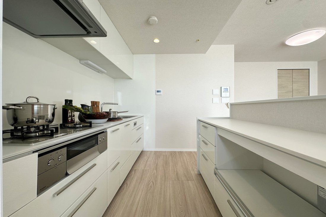 Condo in Minato City, Tokyo, Japan 4 - 18015268