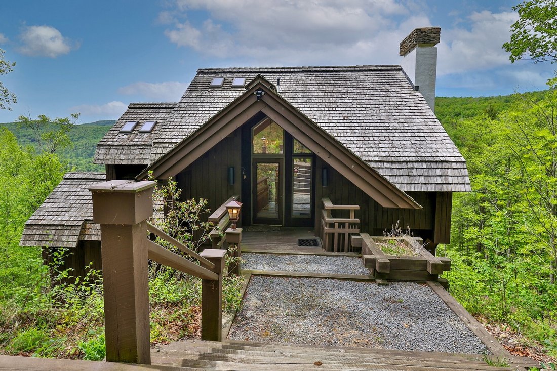 House in Plymouth, Vermont, United States 3 - 18015136