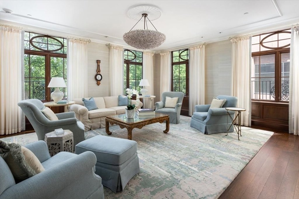 Condo in Boston, Massachusetts, United States 2 - 17444800