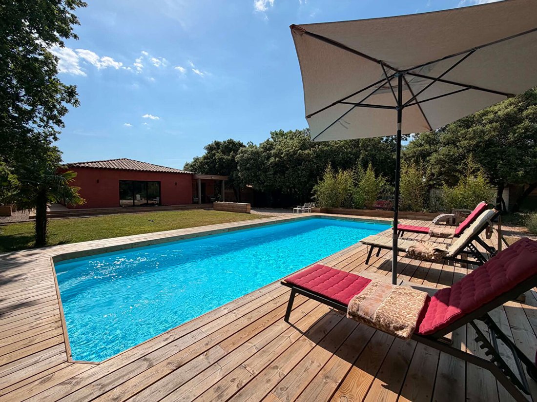 Villa en Est, Saint-Maximin-la-Sainte-Baume, Francia 1 - 18015022