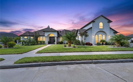 House in Corpus Christi, Texas, United States 1