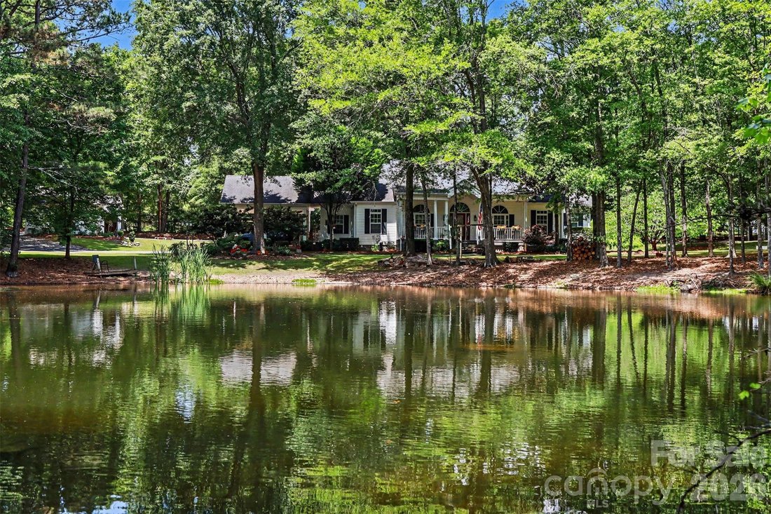 House in Belton, South Carolina, United States 1 - 18018052