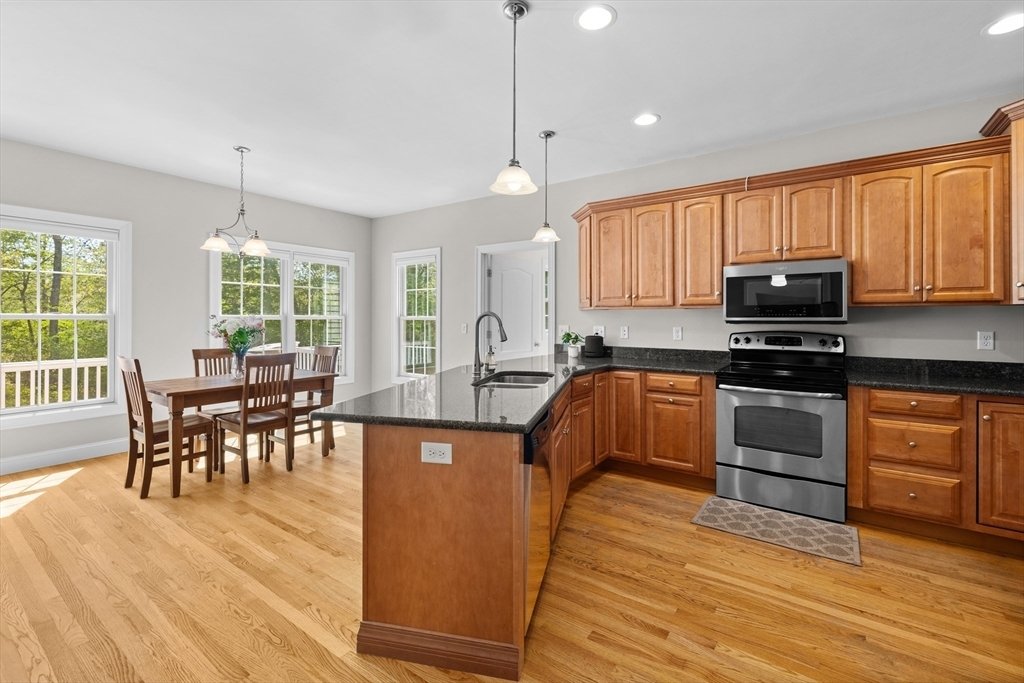 House in Tiverton, Rhode Island, United States 5 - 18017535