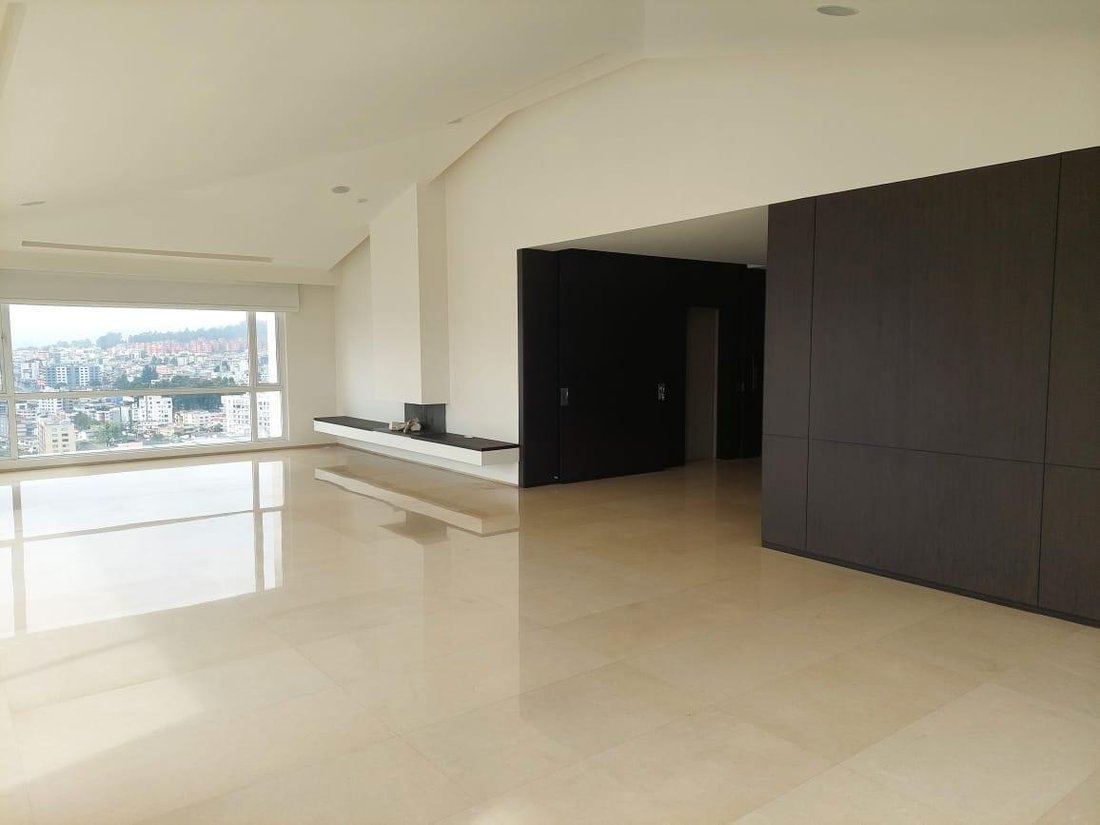 Apartment in Quito, Pichincha, Ecuador 4 - 18016756