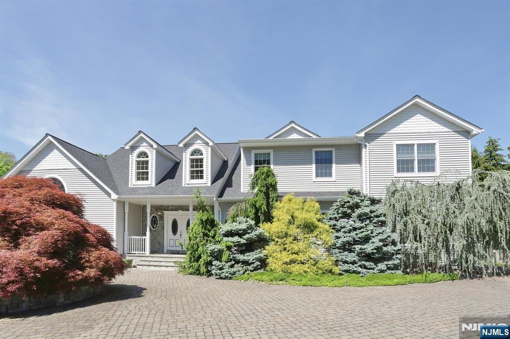 House in Woodcliff Lake, New Jersey, United States 3 - 18021436