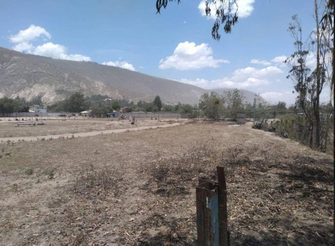 Land in Quito, Pichincha, Ecuador 4 - 18016787