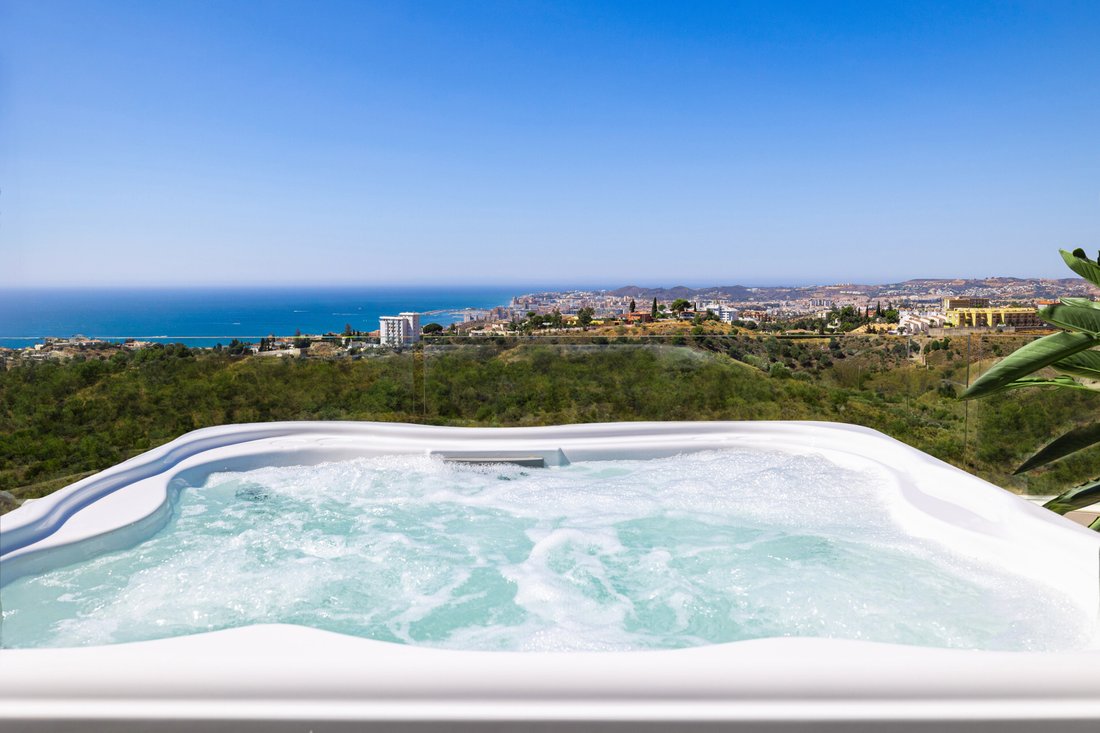 Apartment in La Capellania, Benalmadena, Andalusia 4 - 17152375