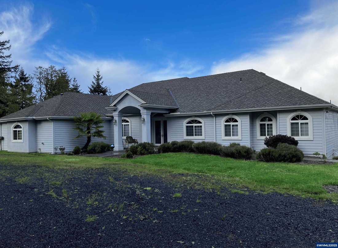 House in Dallas, Oregon, United States 1 - 18020772