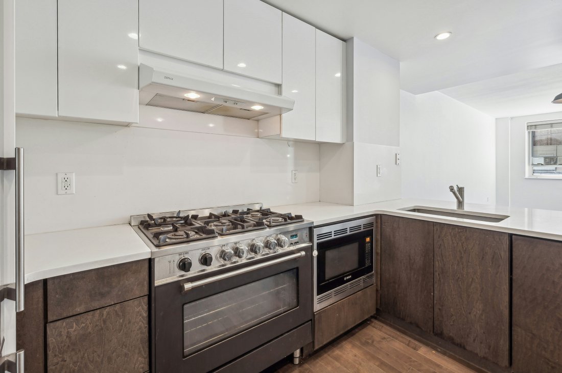 House in New York, New York, United States 3 - 18010109