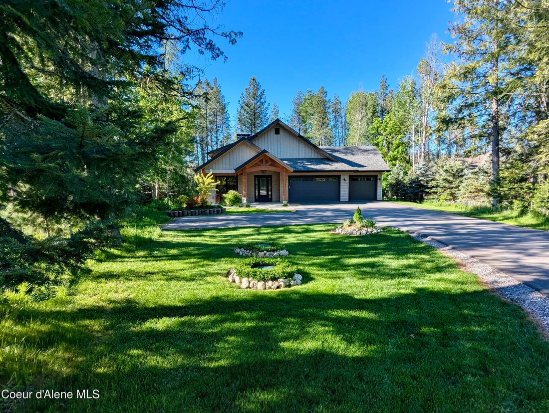 House in Sandpoint, Idaho, United States 1 - 17367049
