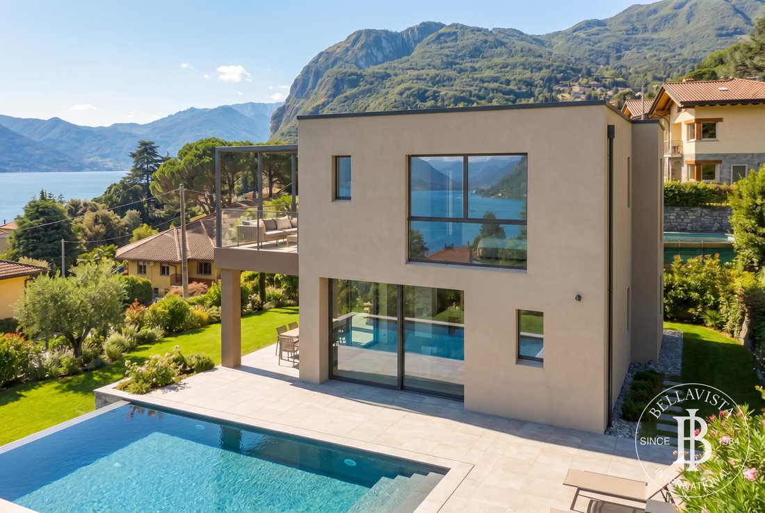 Villa in Menaggio, Lombardy, Italy 1 - 17075641