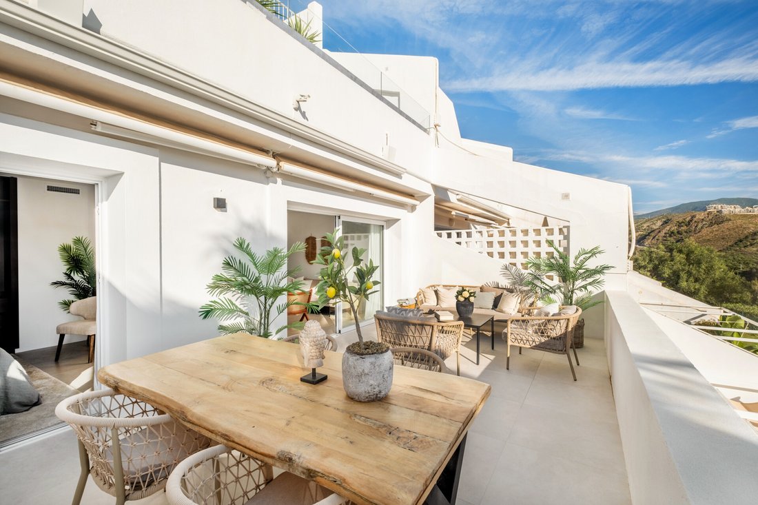 Apartment in La Quinta, Benahavis, Andalusia 2 - 14799221