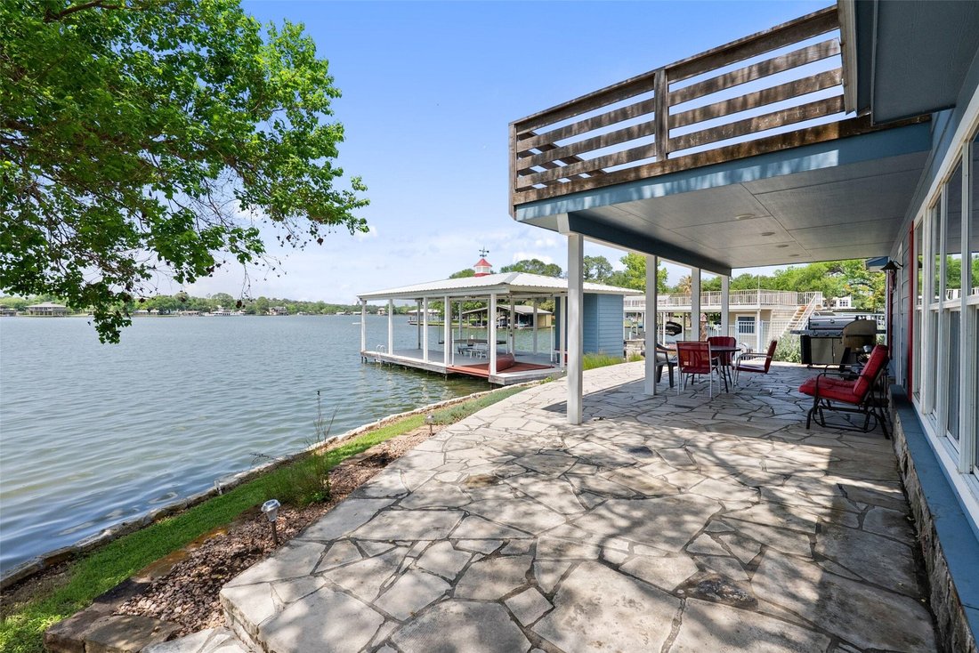 House in Llano, Texas, United States 4 - 18018276