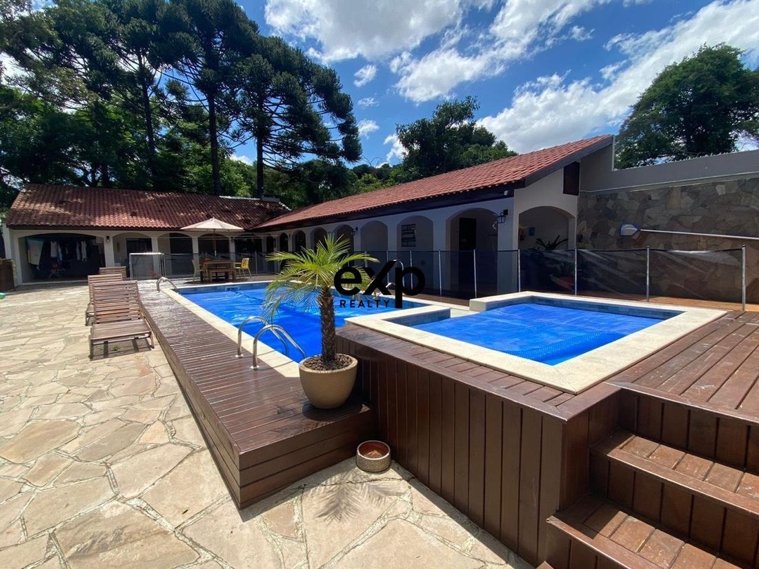 House in São José dos Pinhais, State of Paraná, Brazil 1 - 18017232