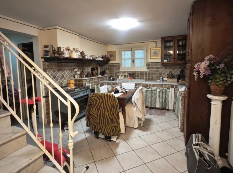 Villa in Seravezza, Tuscany, Italy 2 - 18015801