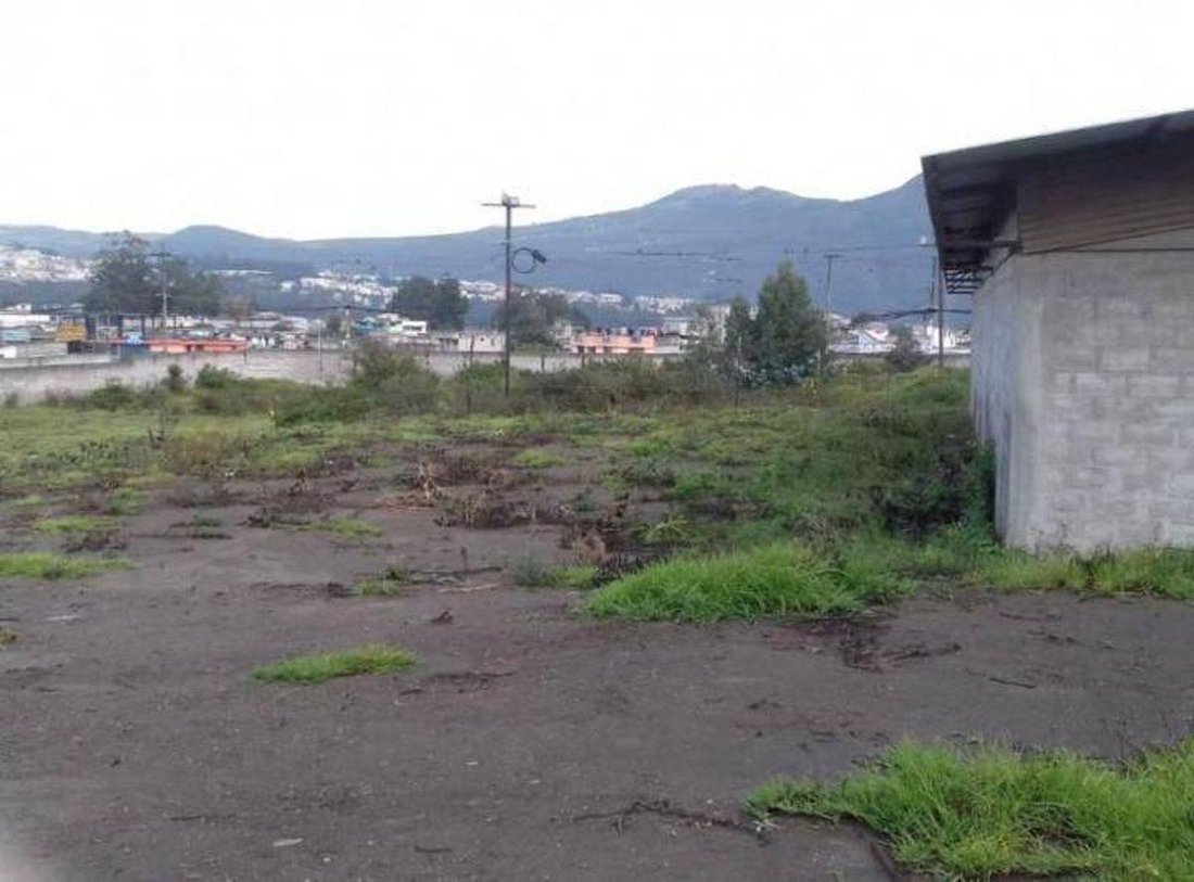 Land in Quito, Pichincha, Ecuador 1 - 18016781