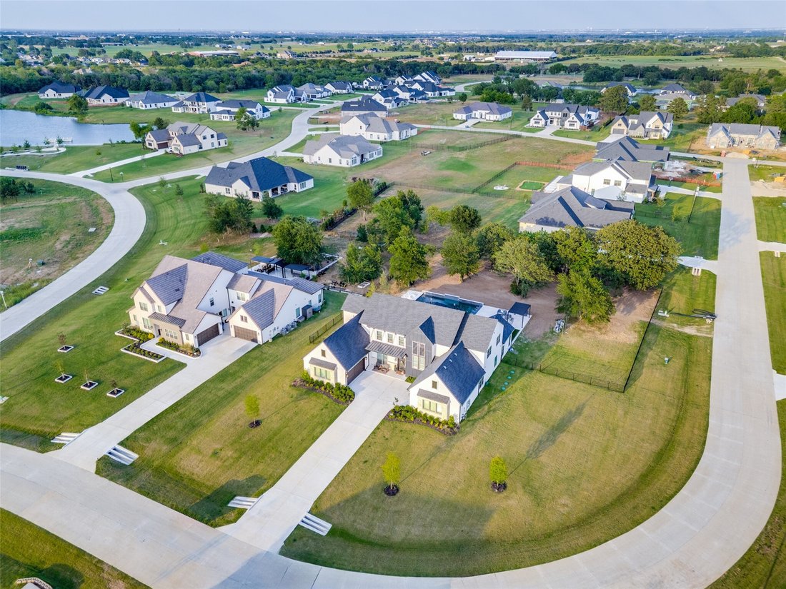 House in Little Elm, Texas, United States 3 - 18018004