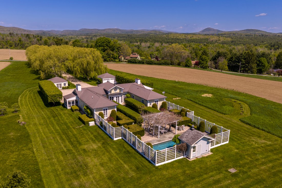 House in Great Barrington, Massachusetts, United States 2 - 18016761