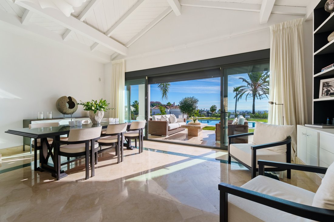 Villa in Nueva Andalucia, Marbella, Spain 4 - 17568622