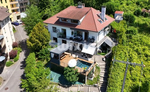 House in Bellegarde-sur-Valserine, Valserhone, France 1