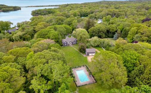 House in Oak Bluffs, Massachusetts, United States 1