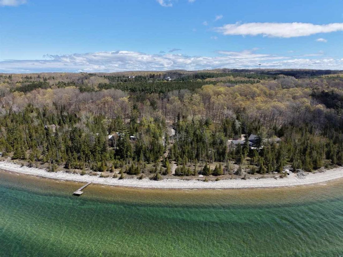 House in Charlevoix, Michigan, United States 5 - 18017703