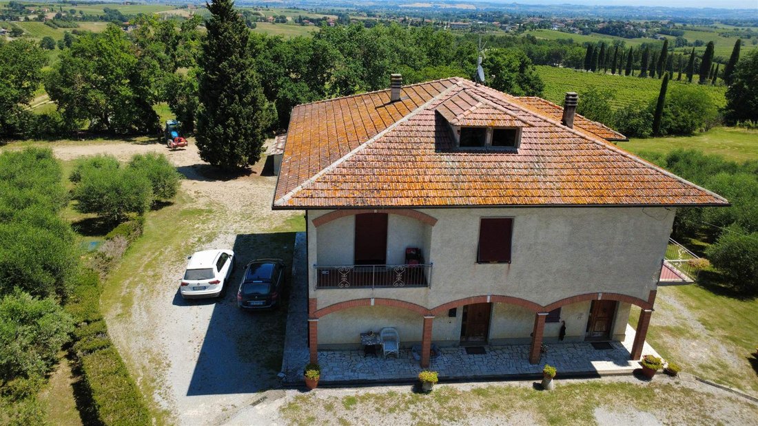 Farm Ranch in Montepulciano, Tuscany, Italy 5 - 18021044