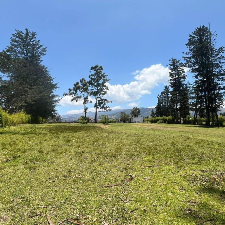 Land in Quito, Pichincha, Ecuador 2 - 18016721