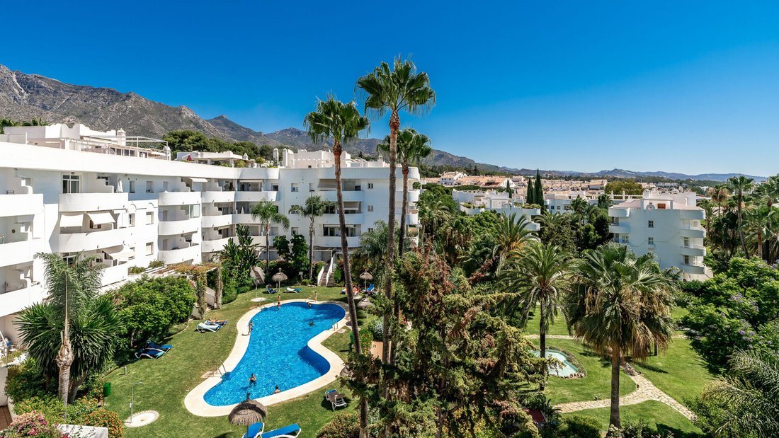 Penthouse in Golden Mile, Andalusia, Spain 2 - 15746903