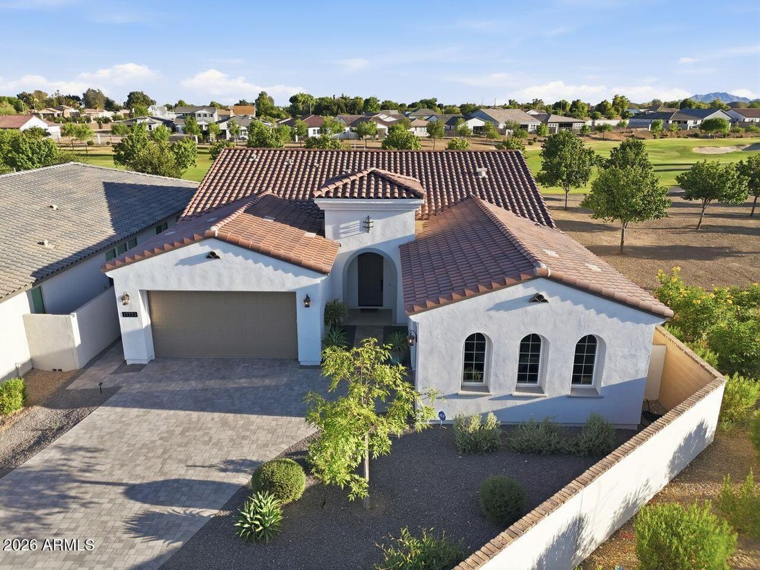 House in Surprise, Arizona, United States 3 - 18015487